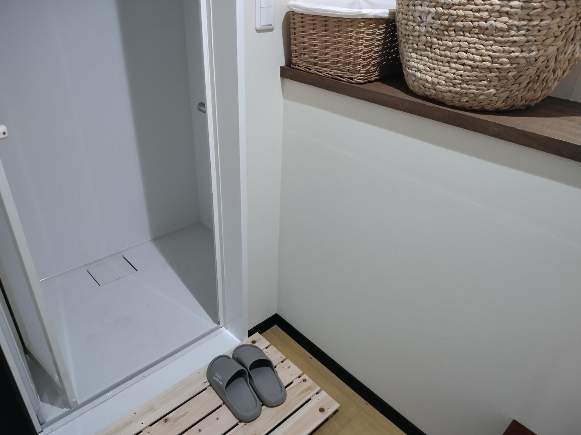 Backpackers Kur Guesthouse Asahirou 旅人湯治客舎朝日楼 Kaga  Eksteriør bilde