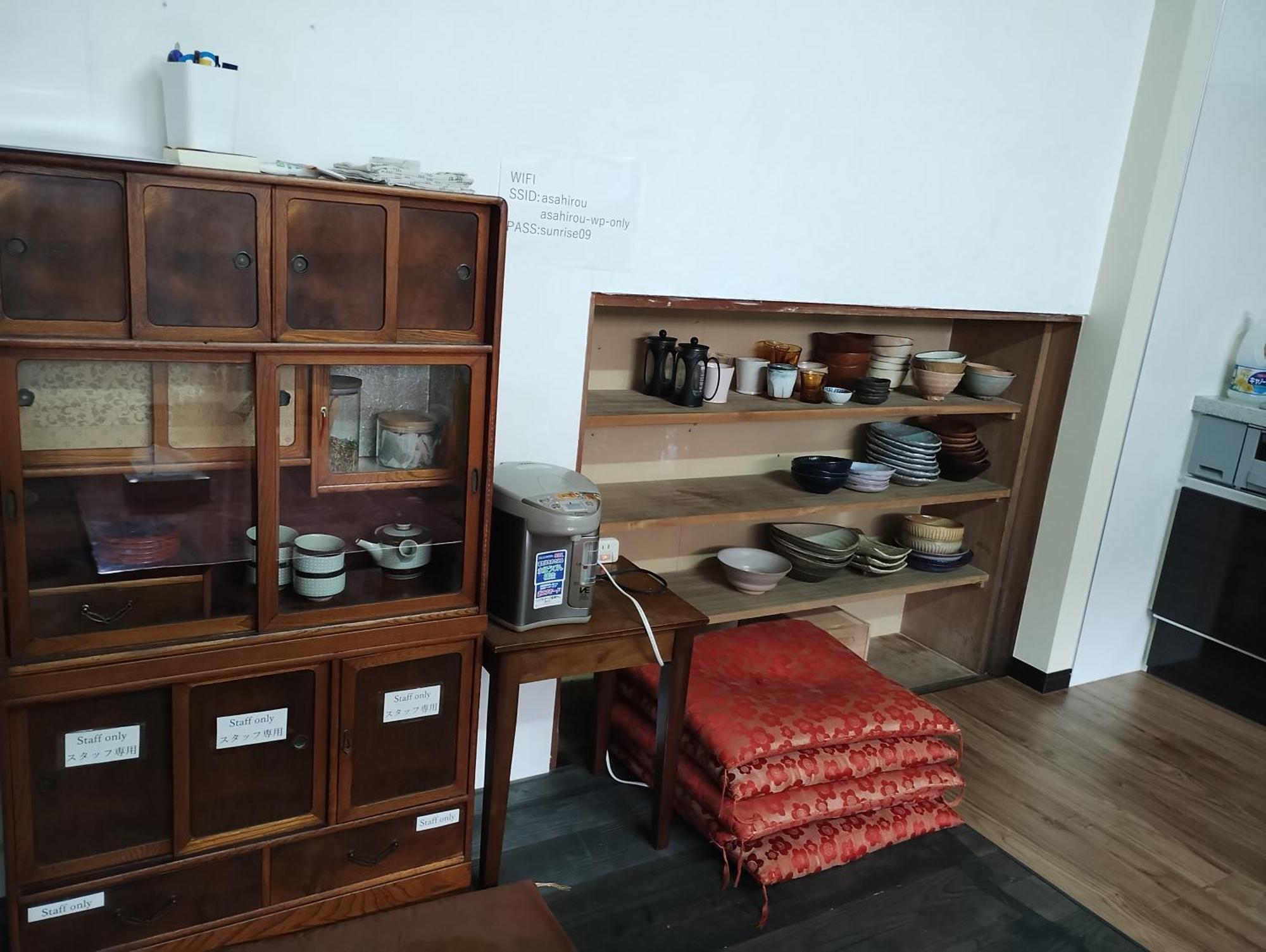 Backpackers Kur Guesthouse Asahirou 旅人湯治客舎朝日楼 Kaga  Eksteriør bilde
